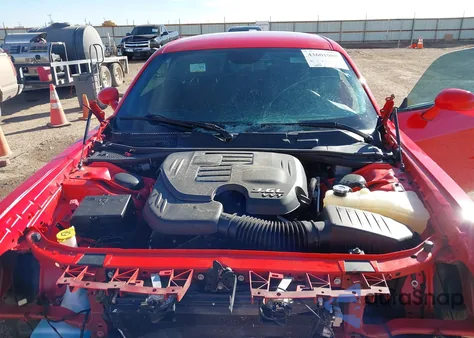 2021 Dodge Challenger Sxt z USA, uszkodzony, nr VIN 2C3CDZAG7MH600053